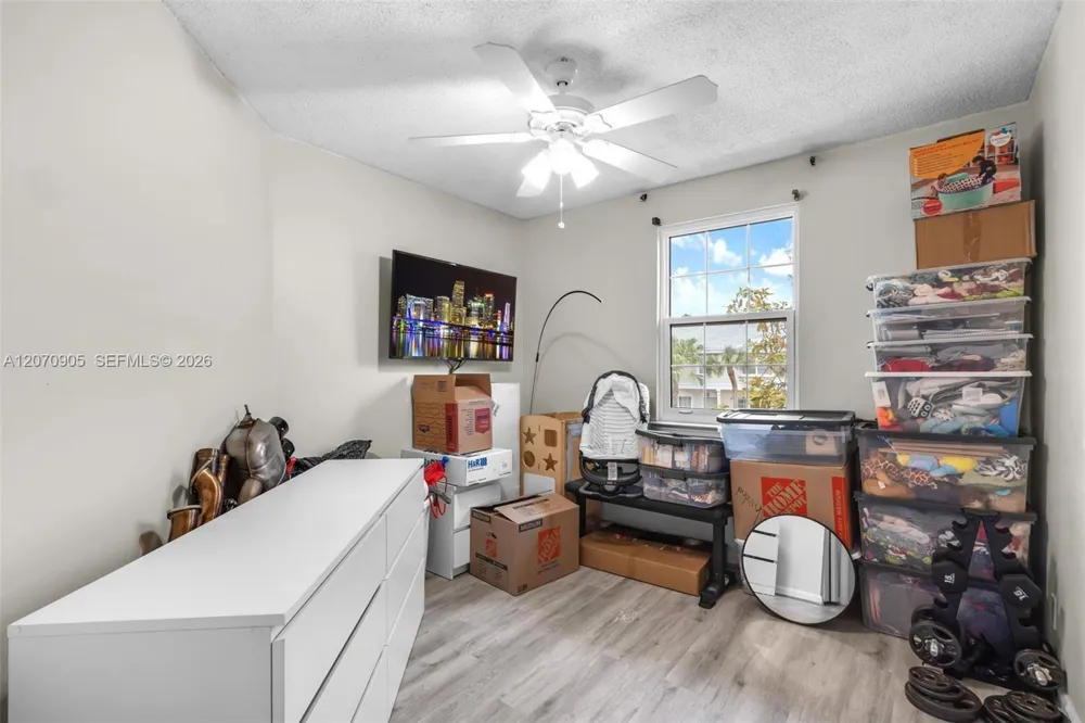 9925 NW 57th Manor Coral Springs, FL 33076