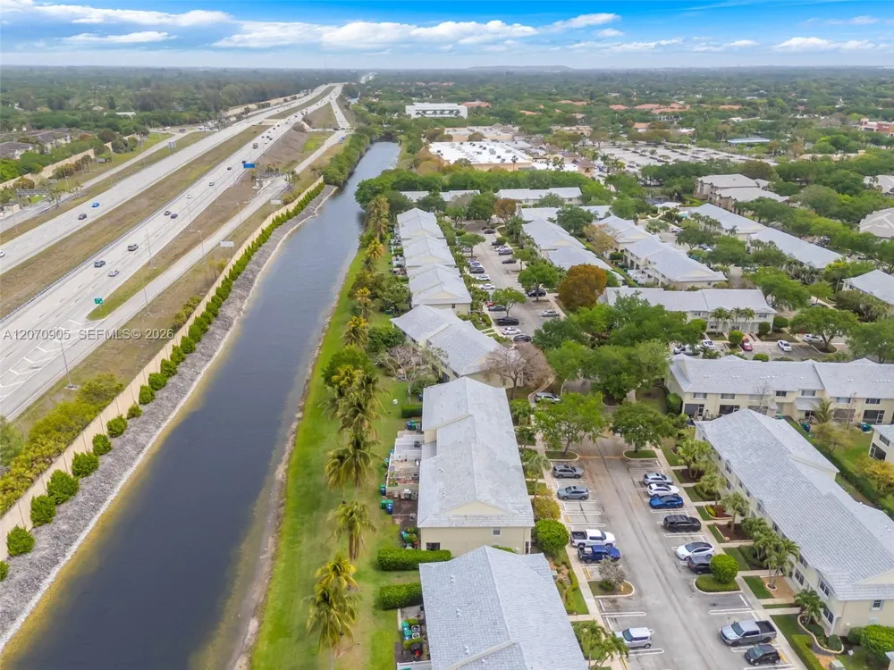 9925 NW 57th Manor Coral Springs, FL 33076