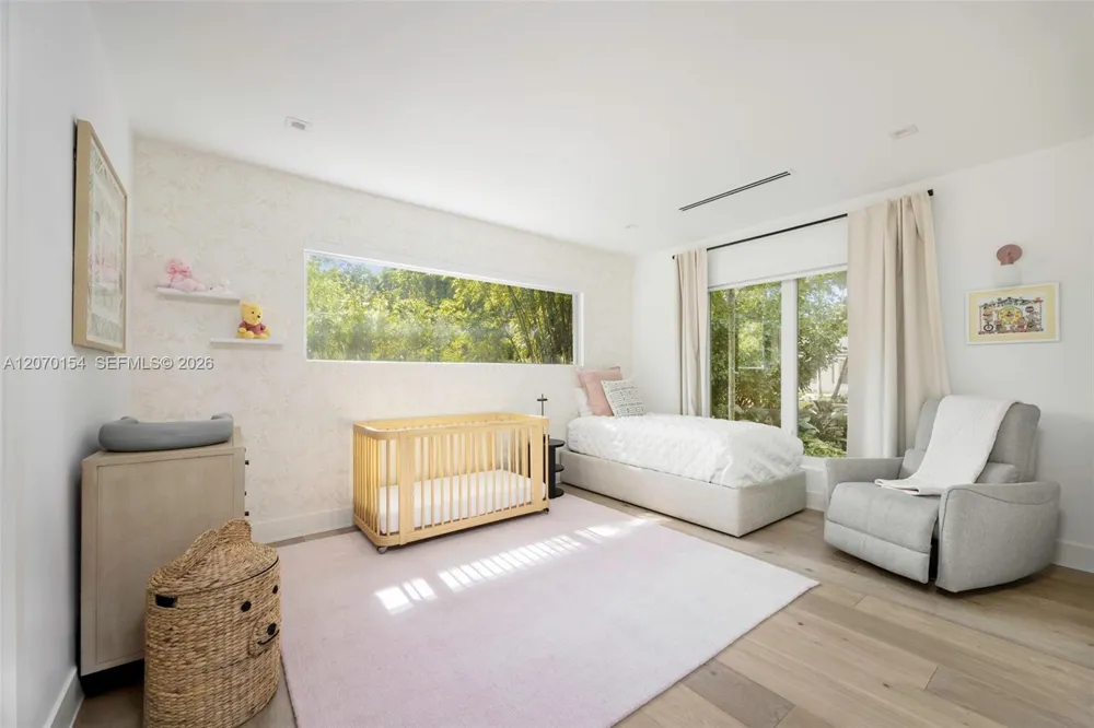 1015 Bayamo Ave Coral Gables, FL 33146