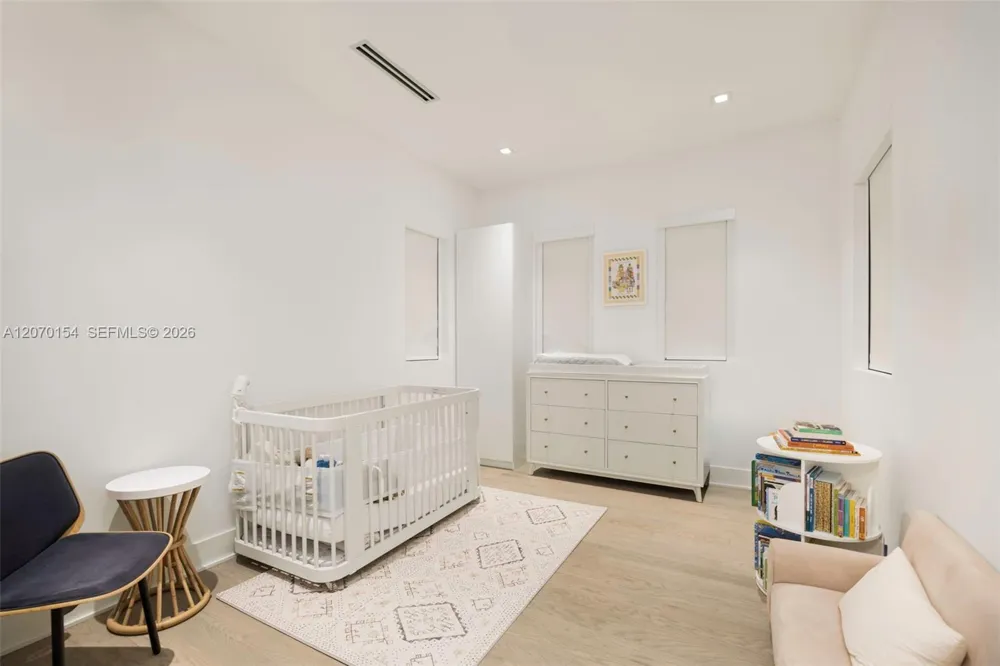 1015 Bayamo Ave Coral Gables, FL 33146