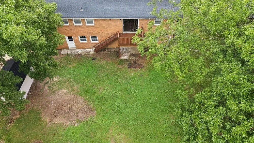 1308 Bagley Dr Fayetteville, TN 37334