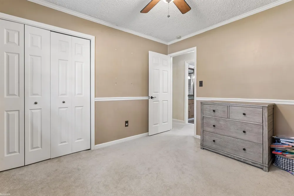 48343 Forbes Drive Chesterfield Township, MI 48047