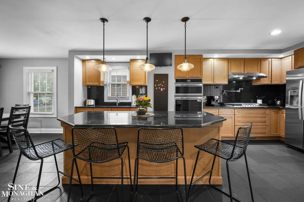 779 Saint Clair Street Grosse Pointe City, MI 48230
