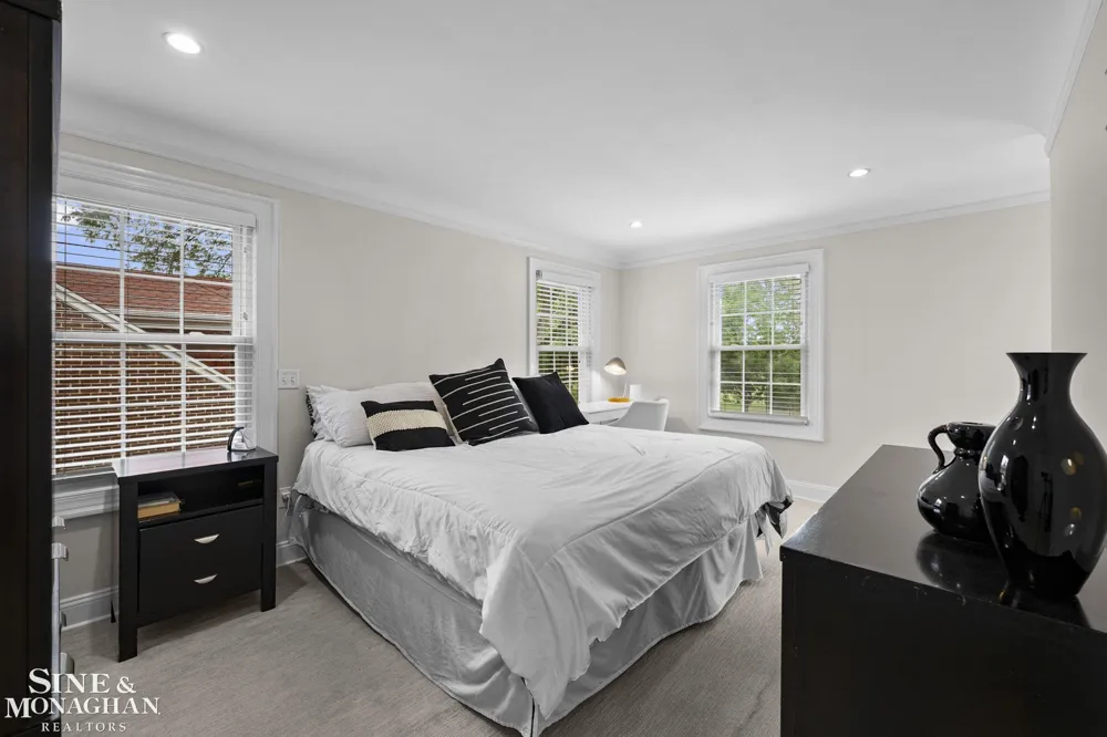 779 Saint Clair Street Grosse Pointe City, MI 48230
