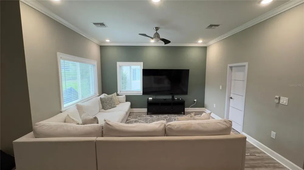 1964 GREENBRIAR TERRACE Davenport, FL 33837