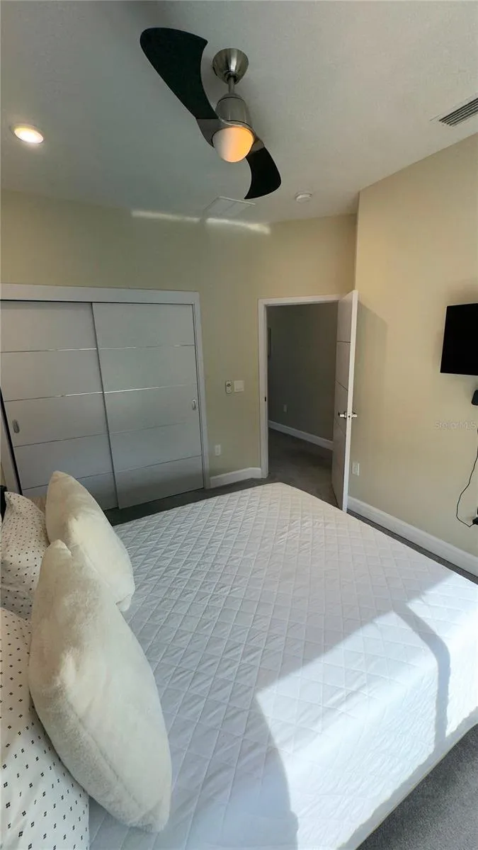 1964 GREENBRIAR TERRACE Davenport, FL 33837