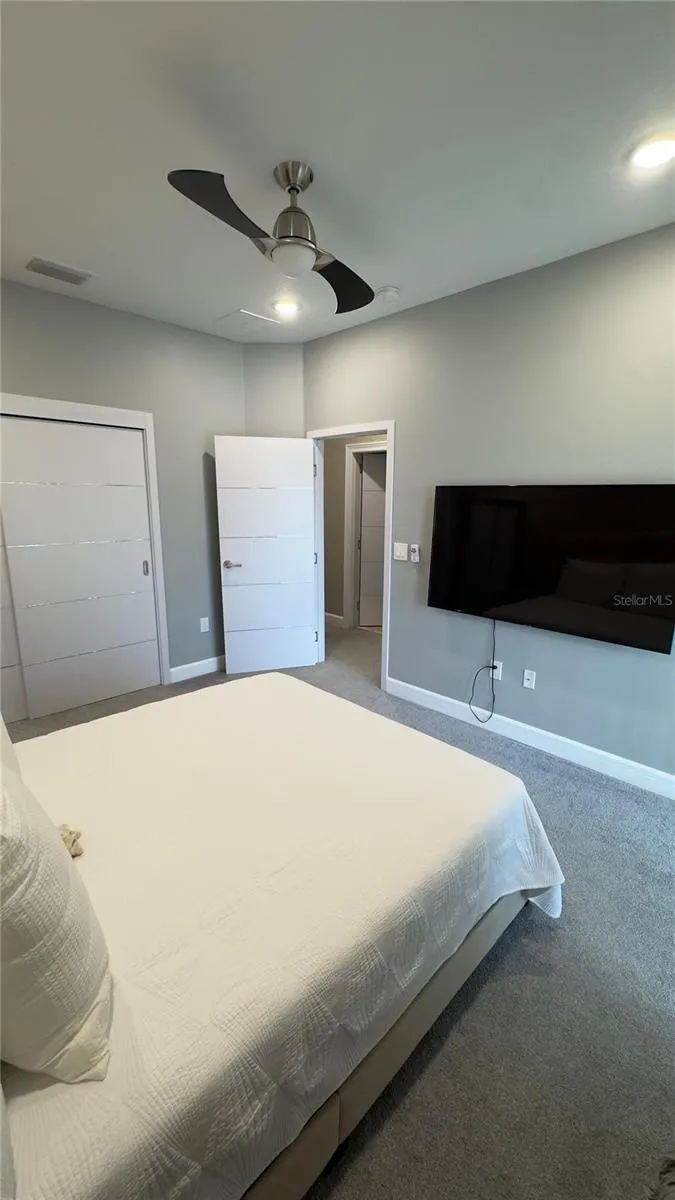 1964 GREENBRIAR TERRACE Davenport, FL 33837