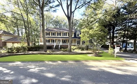 153 Lakeside DR