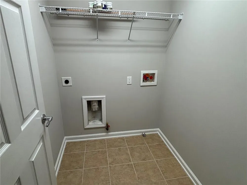 5800 Oakdale Road SE #4 Mableton, GA 30126