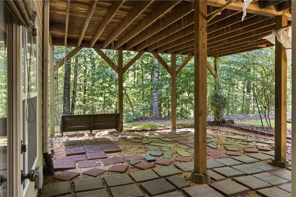 128 Fern Park Drive Dawsonville, GA 30534