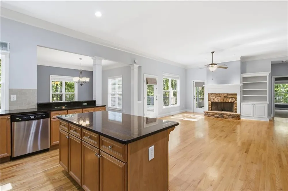 128 Fern Park Drive Dawsonville, GA 30534