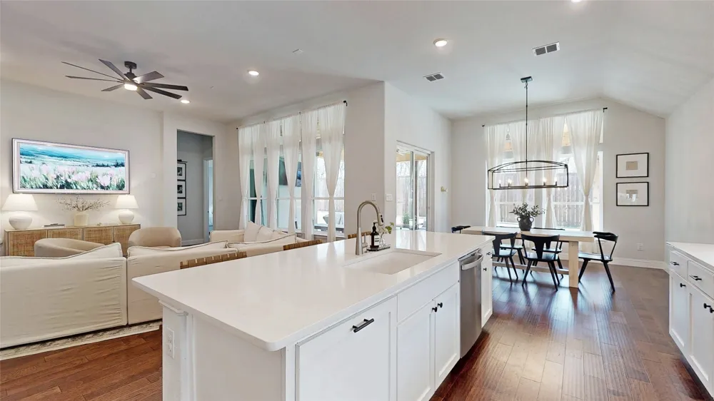 7212 Redwood Road Argyle, TX 76226