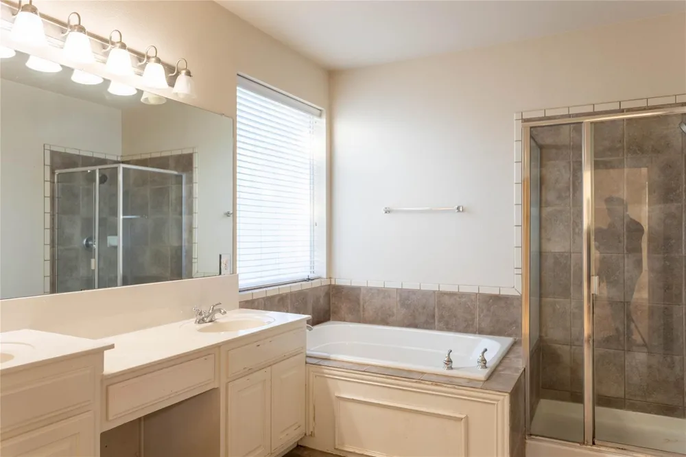 413 Brookmere Lane Murphy, TX 75094