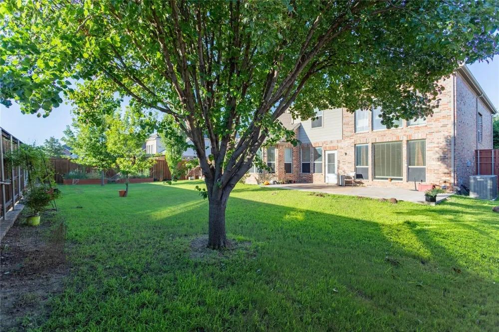 413 Brookmere Lane Murphy, TX 75094