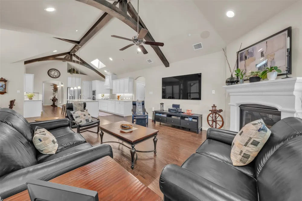 2704 Esplanade Boulevard #2704 Mansfield, TX 76063