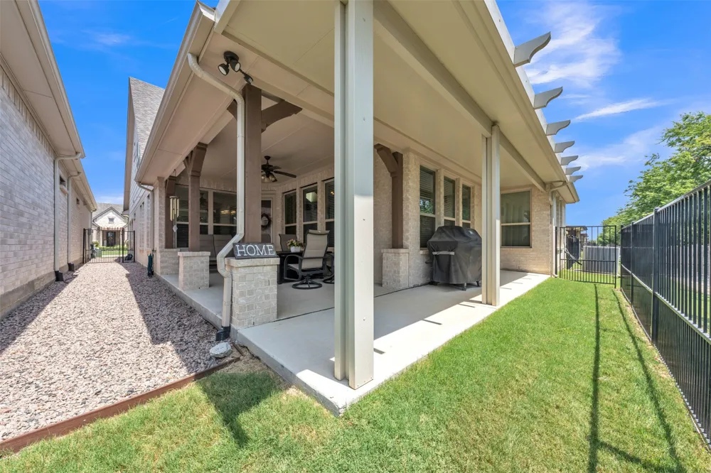 2704 Esplanade Boulevard #2704 Mansfield, TX 76063