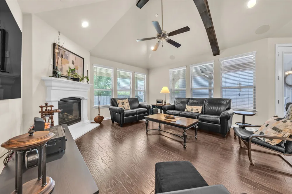 2704 Esplanade Boulevard #2704 Mansfield, TX 76063