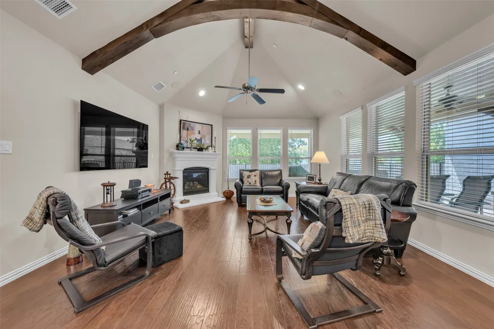 2704 Esplanade Boulevard #2704 Mansfield, TX 76063