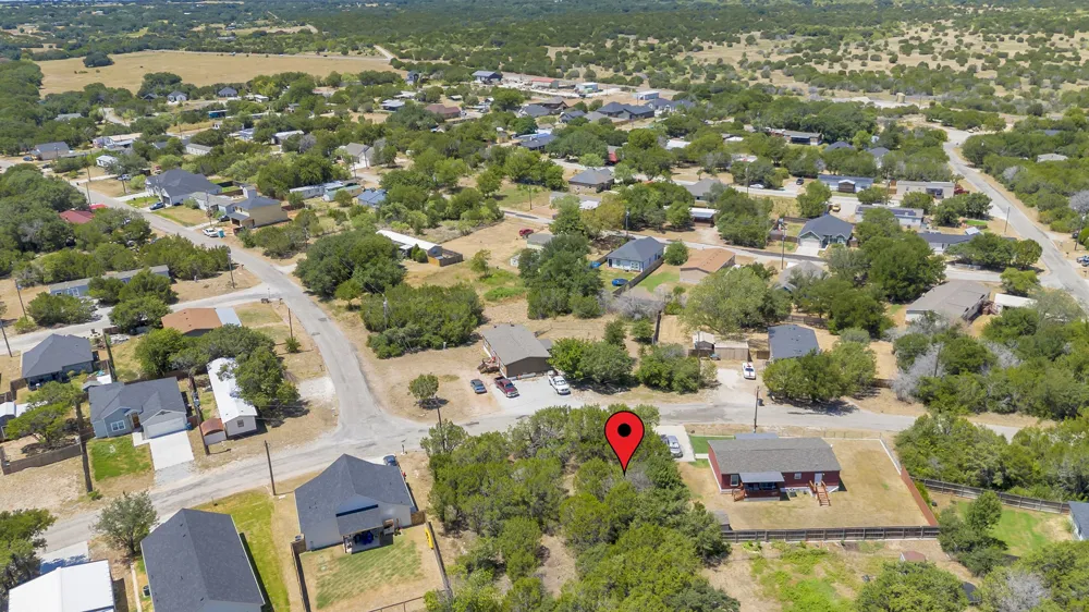 2513 Creekview Drive Granbury, TX 76048
