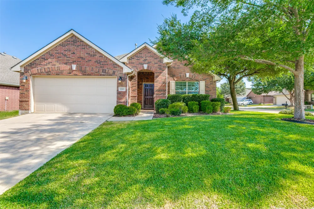 2213 Willow Creek Drive Little Elm, TX 75068