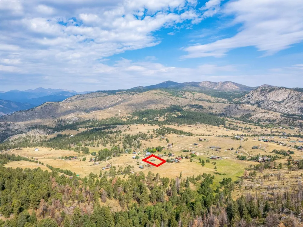 150 Wolf Drive Drake, CO 80515