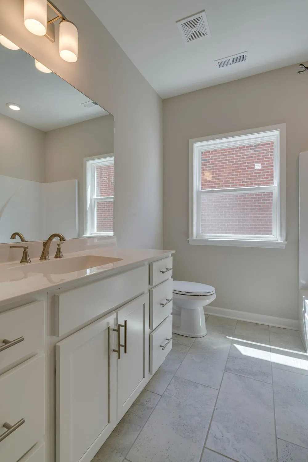 7204 Maddenwood Ln Hermitage, TN 37076