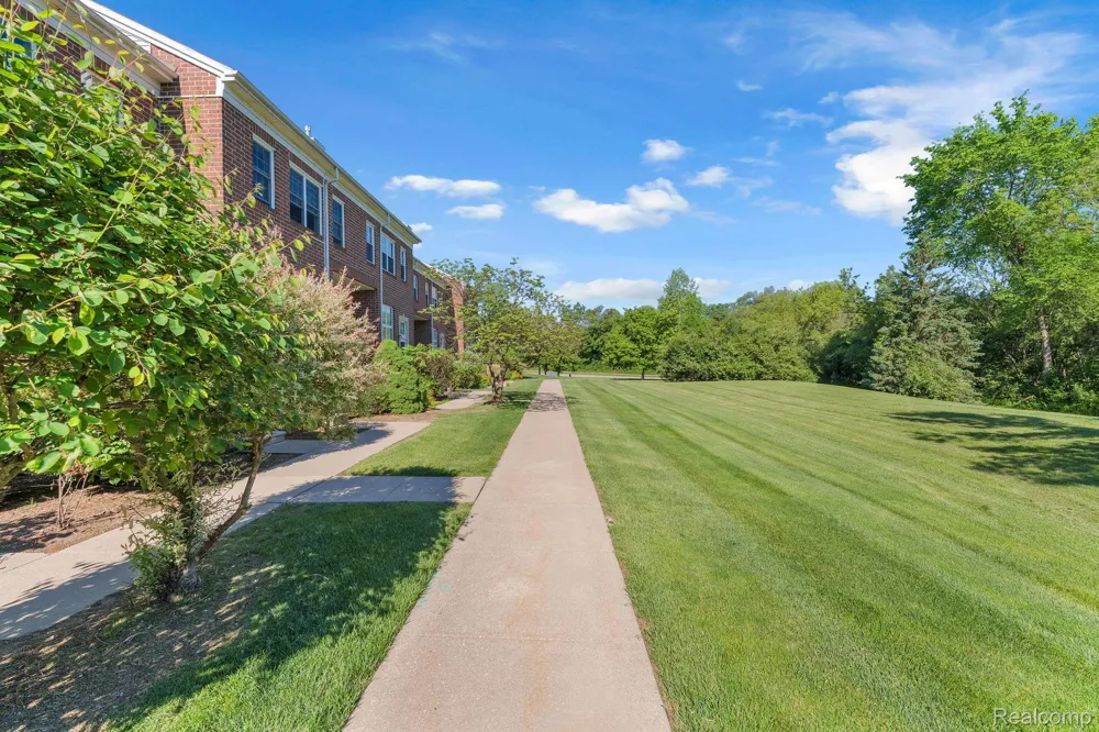 1854 Lindsay Lane Ann Arbor City, MI 48104