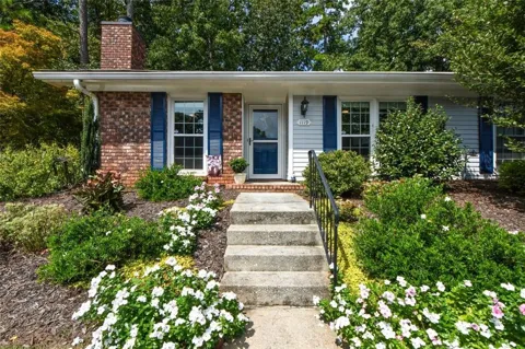 1119 Moorestown Circle