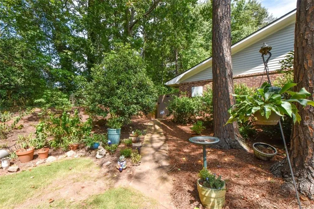 1119 Moorestown Circle Decatur, GA 30033