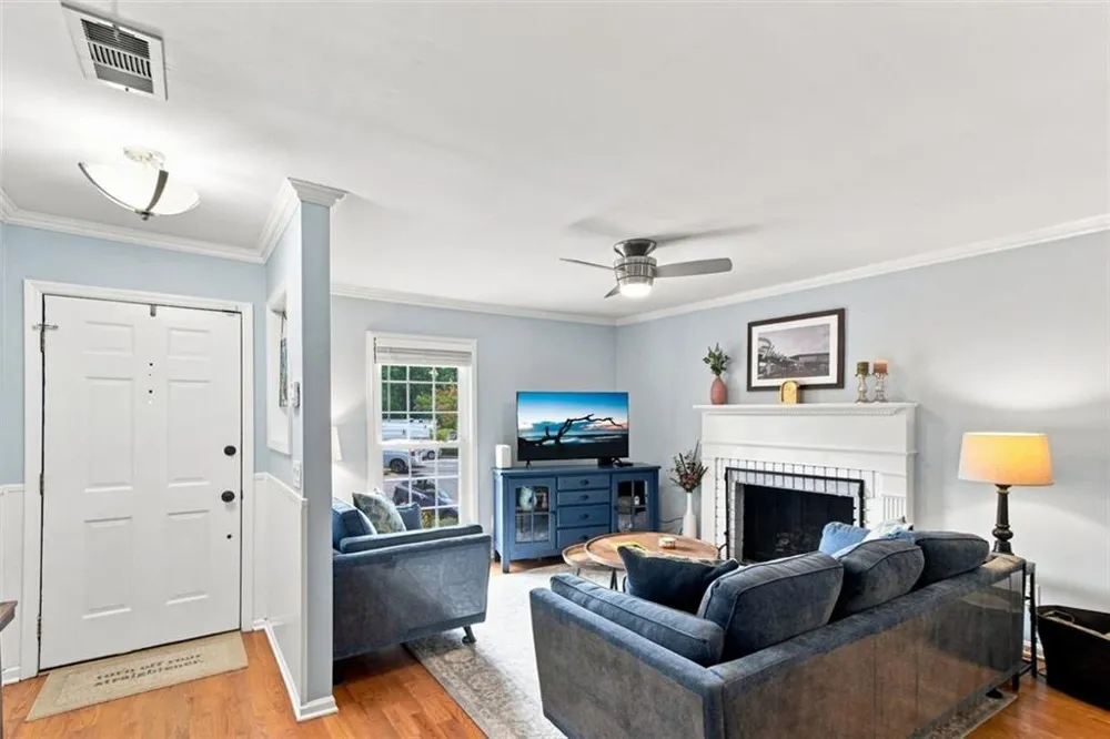 1119 Moorestown Circle Decatur, GA 30033