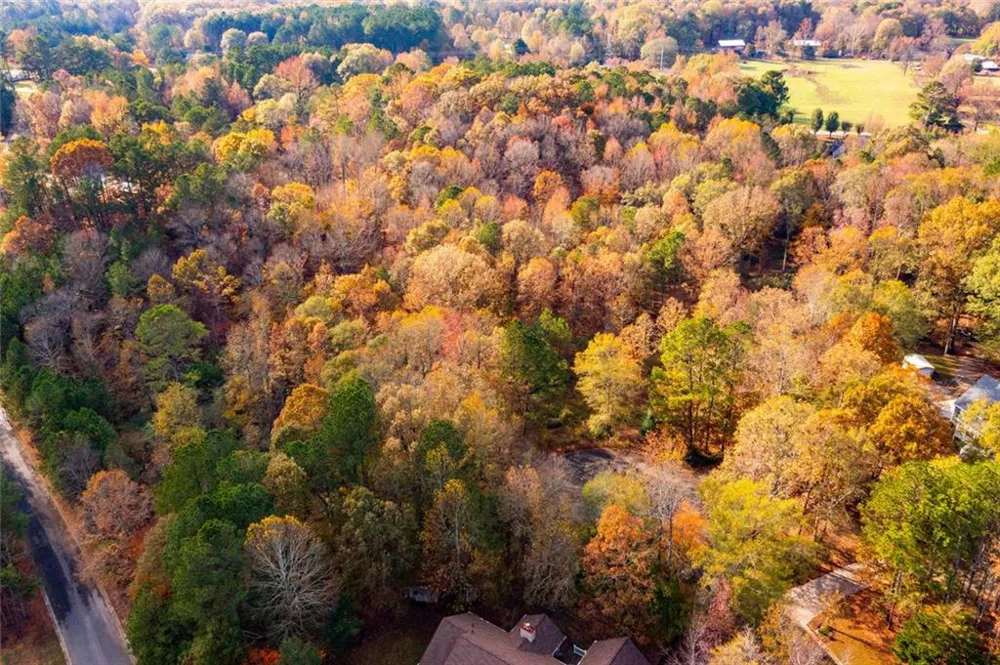 301 River Place Drive NW Calhoun, GA 30701