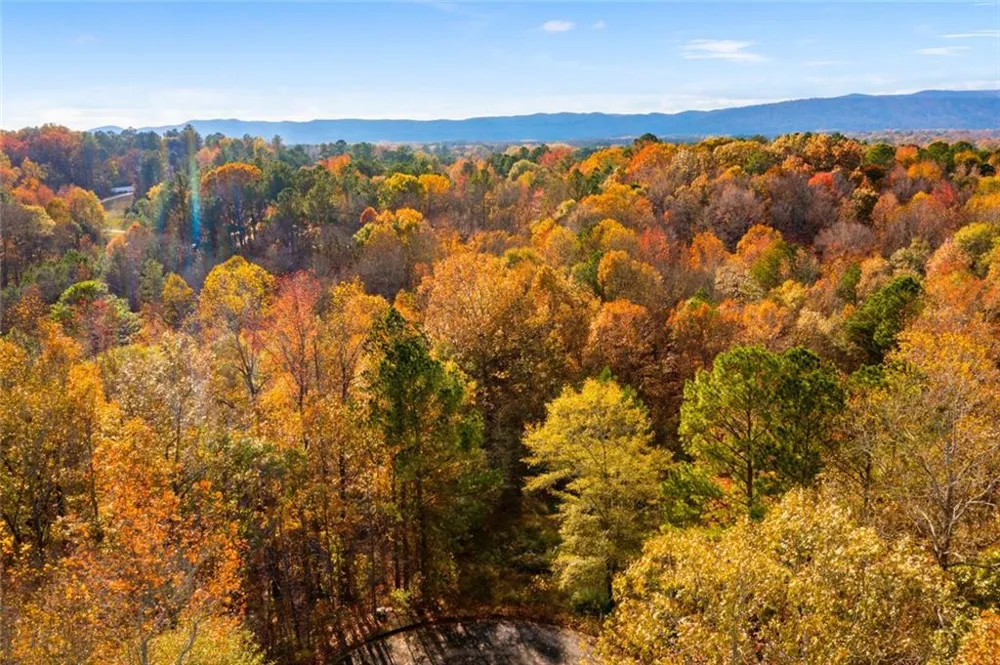 301 River Place Drive NW Calhoun, GA 30701