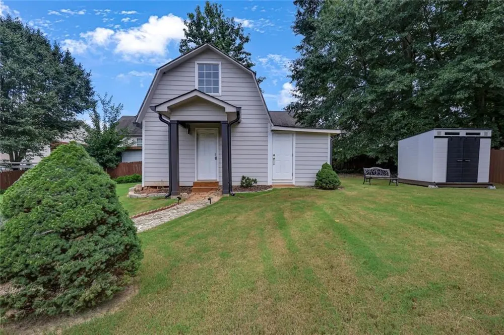 569 Garner Way NW #A Lilburn, GA 30047