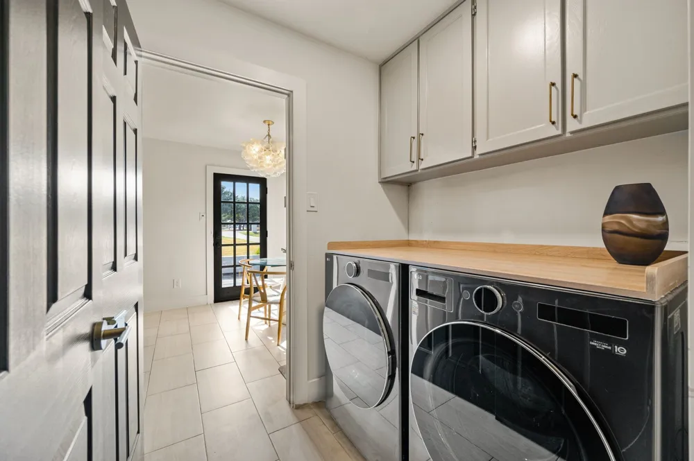 2403 Carroll Avenue Southlake, TX 76092