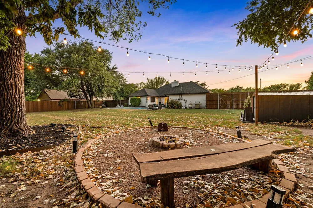 2403 Carroll Avenue Southlake, TX 76092