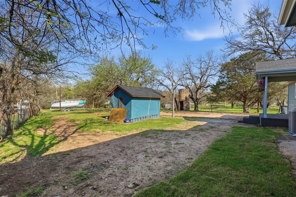 2808 Sky Harbour Drive Granbury, TX 76049