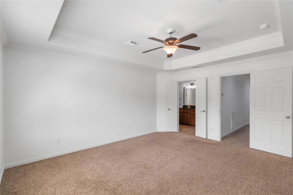 31 Umbria Lane The Woodlands, TX 77382