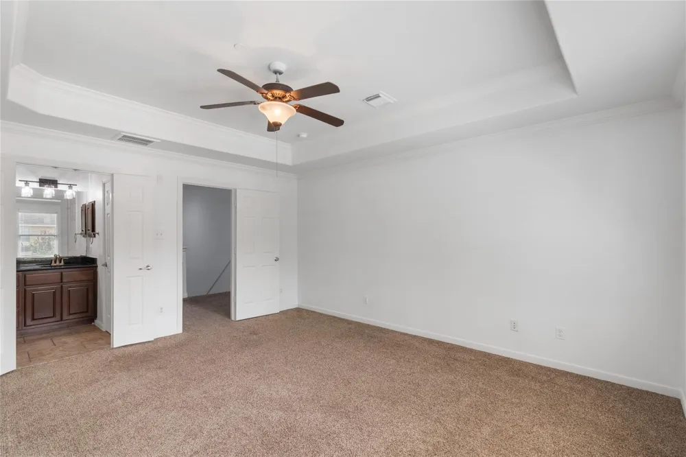 31 Umbria Lane The Woodlands, TX 77382