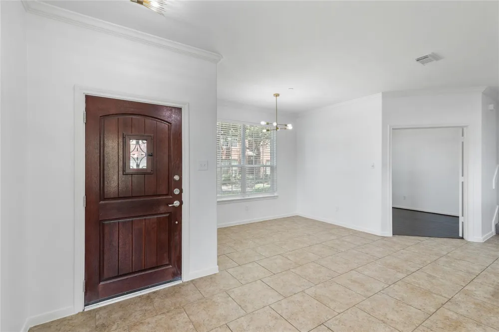 31 Umbria Lane The Woodlands, TX 77382