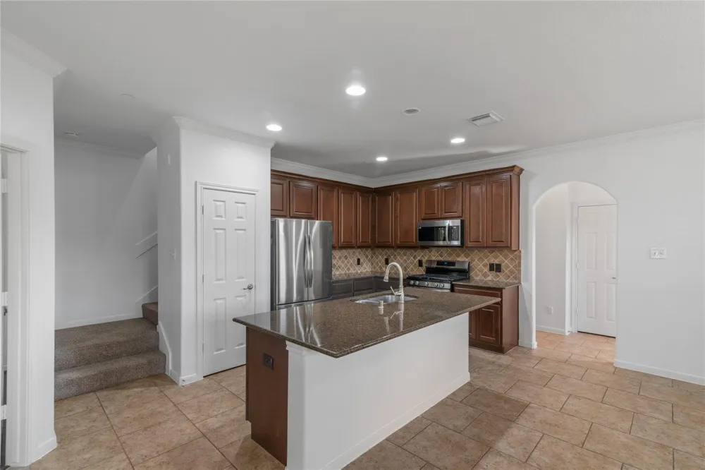 31 Umbria Lane The Woodlands, TX 77382