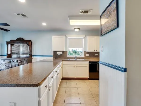 16631 Mansvelt Road Jamaica Beach, TX 77554