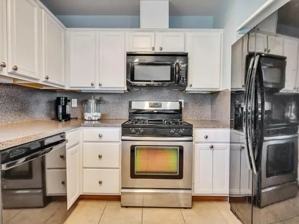 16631 Mansvelt Road Jamaica Beach, TX 77554
