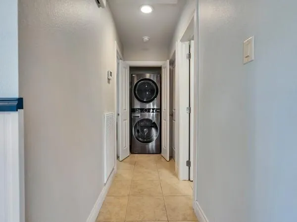 16631 Mansvelt Road Jamaica Beach, TX 77554