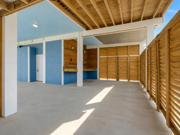 16631 Mansvelt Road Jamaica Beach, TX 77554