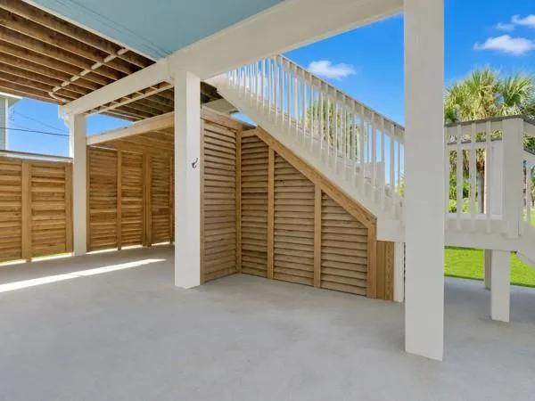 16631 Mansvelt Road Jamaica Beach, TX 77554