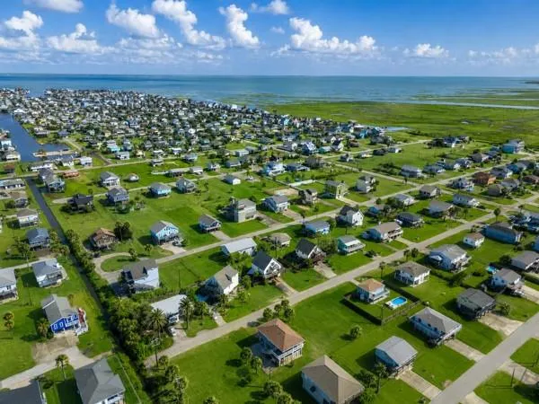 16631 Mansvelt Road Jamaica Beach, TX 77554