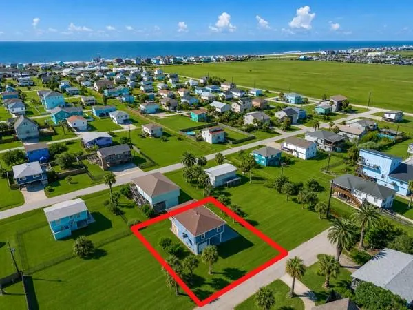 16631 Mansvelt Road Jamaica Beach, TX 77554
