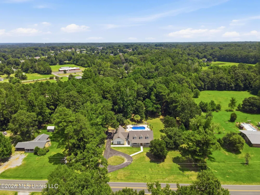 501 Carterville Road Petal, MS 39465