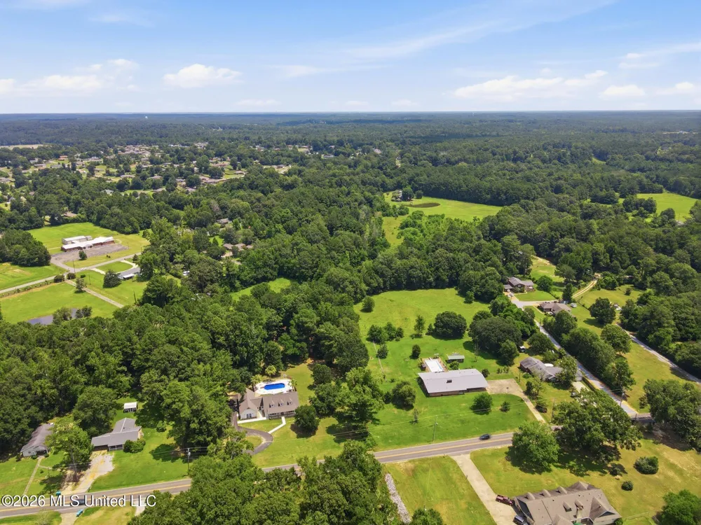 501 Carterville Road Petal, MS 39465