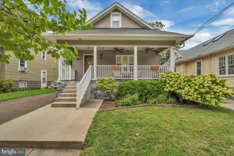 255 WOODLAWN TERRACE